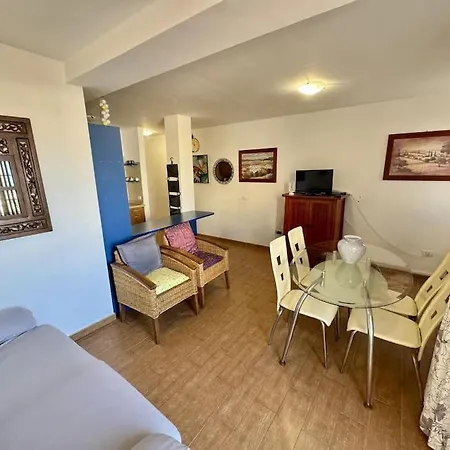 Apartament Edificio Marta La Caleta *