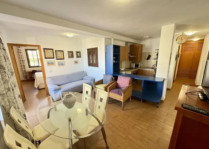 Edificio Marta La Caleta * Costa Adeje (Tenerife)