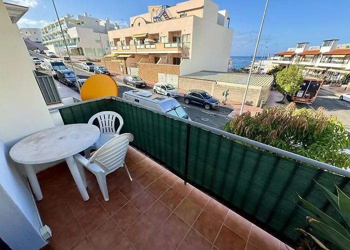 Edificio Marta La Caleta Apartmán *